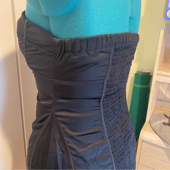 BUFFALO Mini Strapless Sexy Satin Black Mini Dress. Size Large - Picture 5 of 16